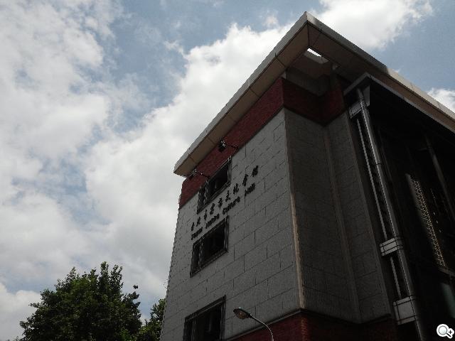 5.5吋FHD大螢幕、樂金旗艦機皇Optimus G Pro