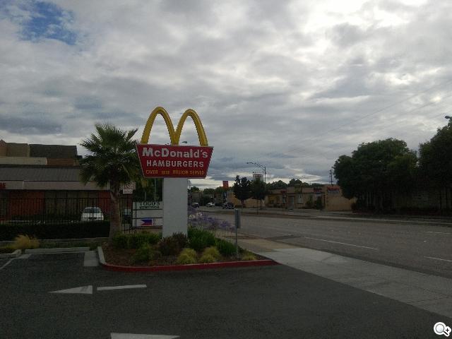 NOKIA Lumia 928、iPhone5對決單眼5D3跨界火拼！