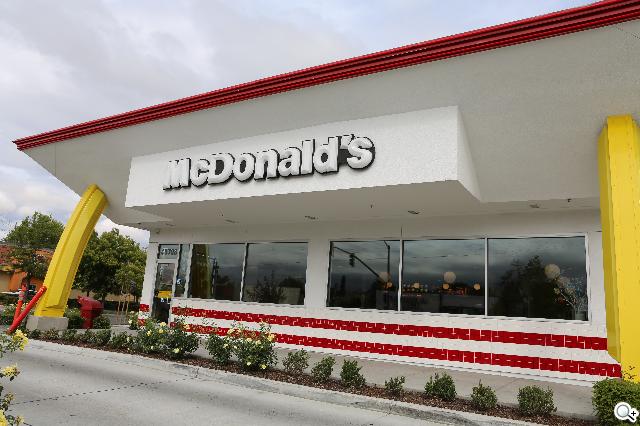 NOKIA Lumia 928、iPhone5對決單眼5D3跨界火拼！