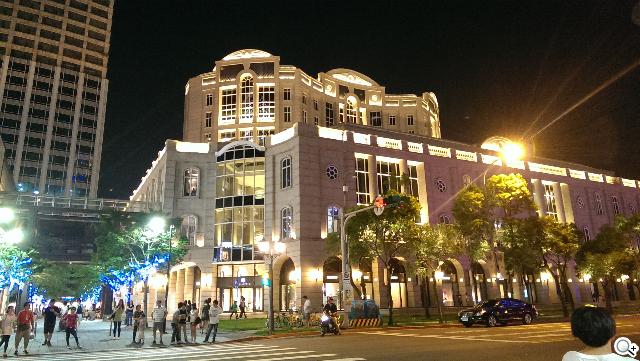 超升級！HTC Butterfly S蝴蝶機蛻變登場