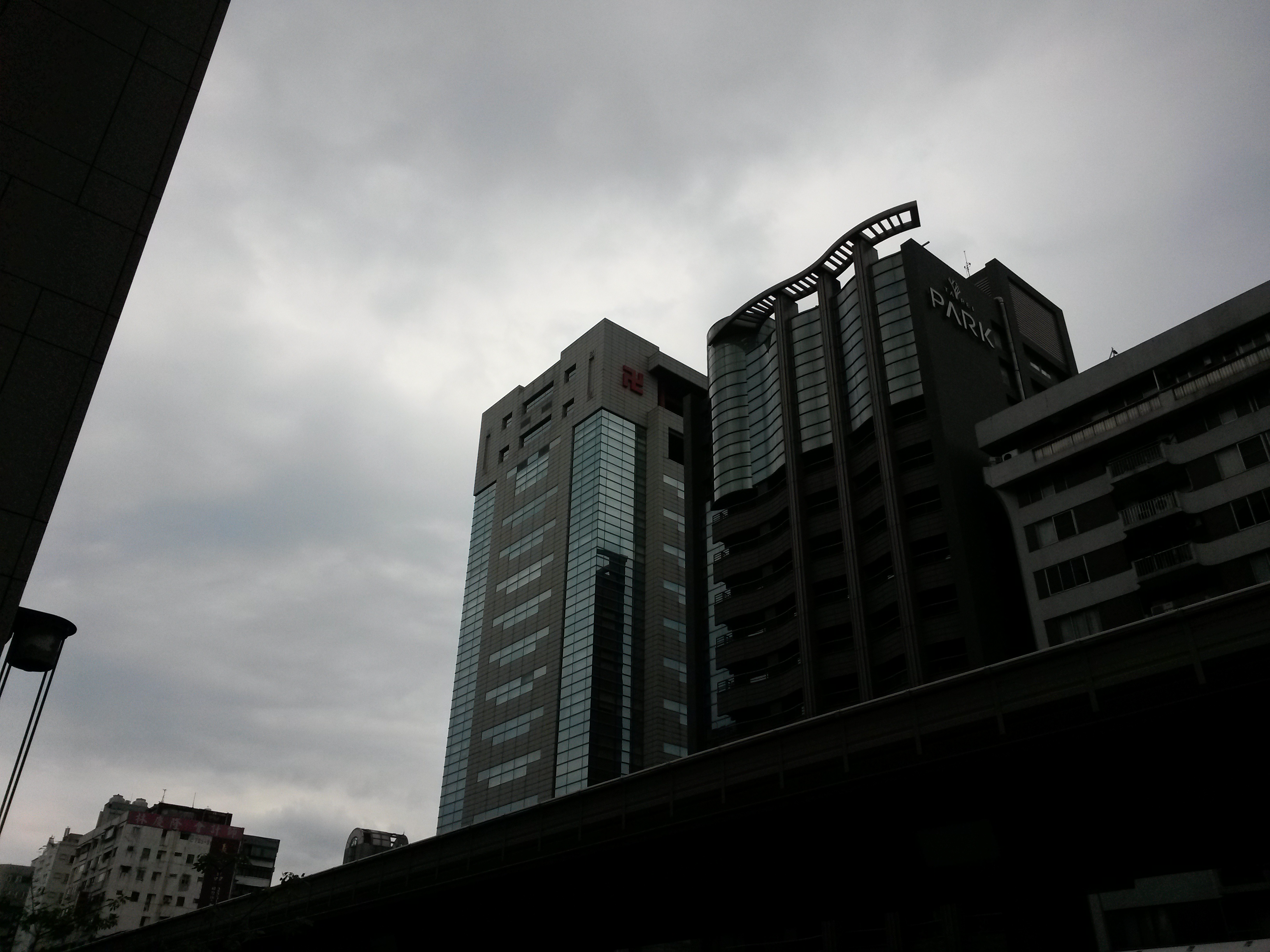 SAMSUNG GALAXY MEGA 6.3「航母級」的超巨屏體驗