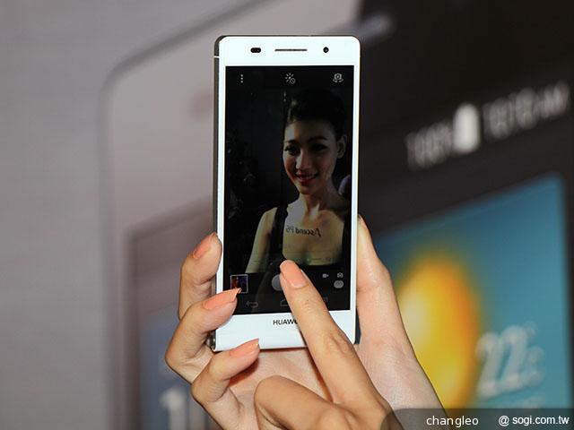 華為輕薄手機Ascend P6 空機14900搶市