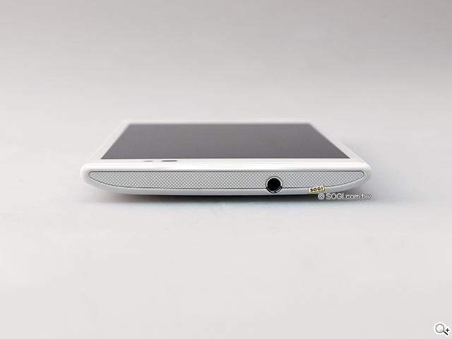 Pantech Vega N°6實測(一) 5.9吋外觀、高通四核效能