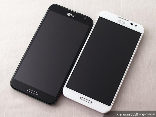 5.5吋FHD大螢幕、樂金旗艦機皇Optimus G Pro