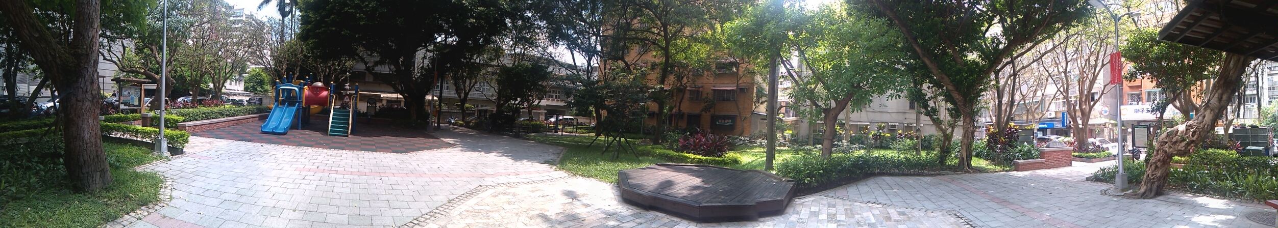 應宏再出招！INHON PAPILIO G2 高通四核、雙卡機