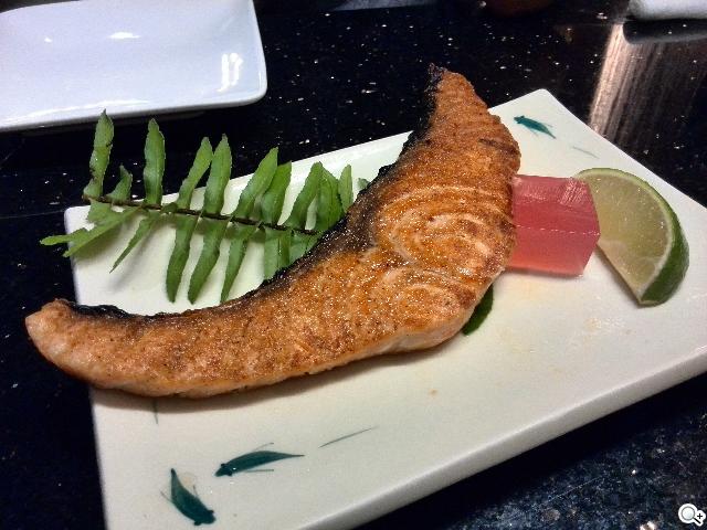 追求極致輕薄的智慧手機 華為Ascend P6詳測