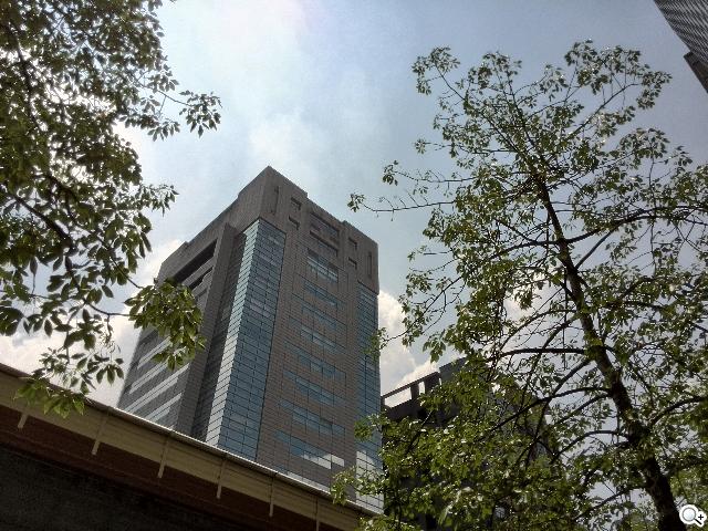 追求極致輕薄的智慧手機 華為Ascend P6詳測