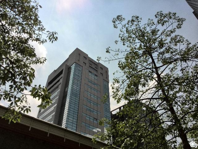 追求極致輕薄的智慧手機 華為Ascend P6詳測