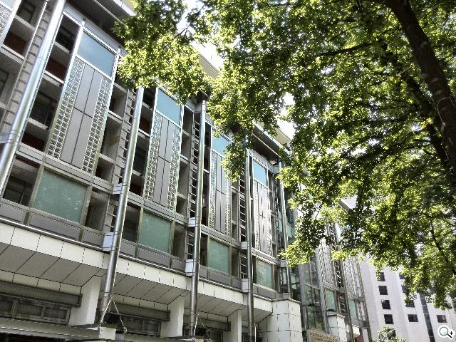 追求極致輕薄的智慧手機 華為Ascend P6詳測