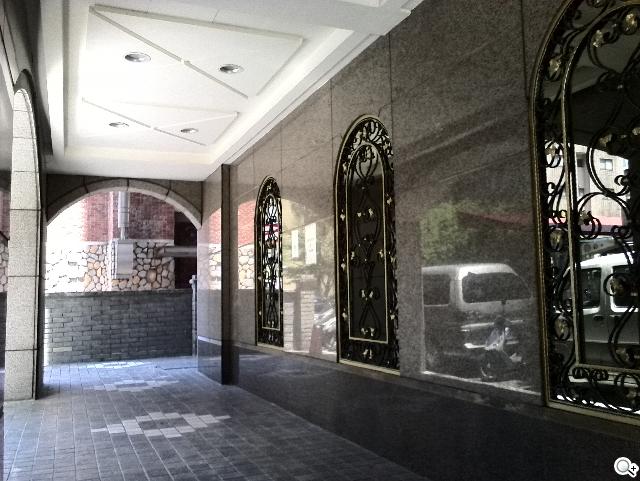 追求極致輕薄的智慧手機 華為Ascend P6詳測