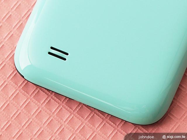 應宏再出招！INHON PAPILIO G2 高通四核、雙卡機