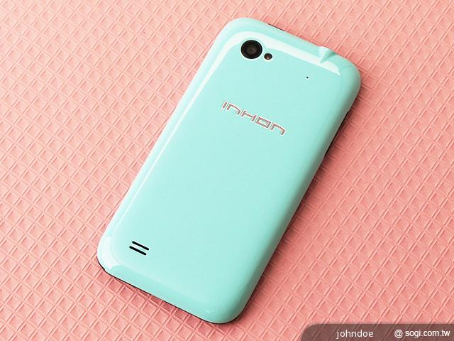 應宏再出招！INHON PAPILIO G2 高通四核、雙卡機