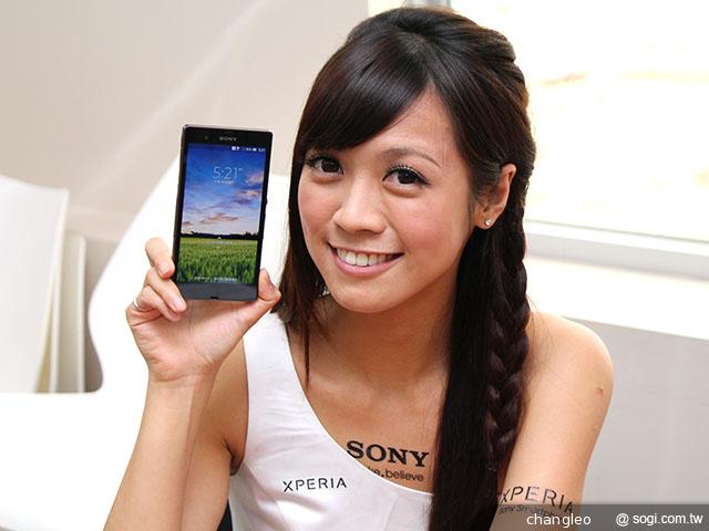 Sony Xperia防水手機檢測維修流程 直擊揭密! Sony Xperia防水手機檢測維修流程 直擊揭密!