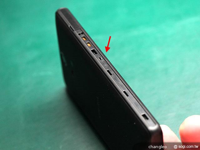 Sony Xperia防水手機檢測維修流程 直擊揭密! Sony Xperia防水手機檢測維修流程 直擊揭密!