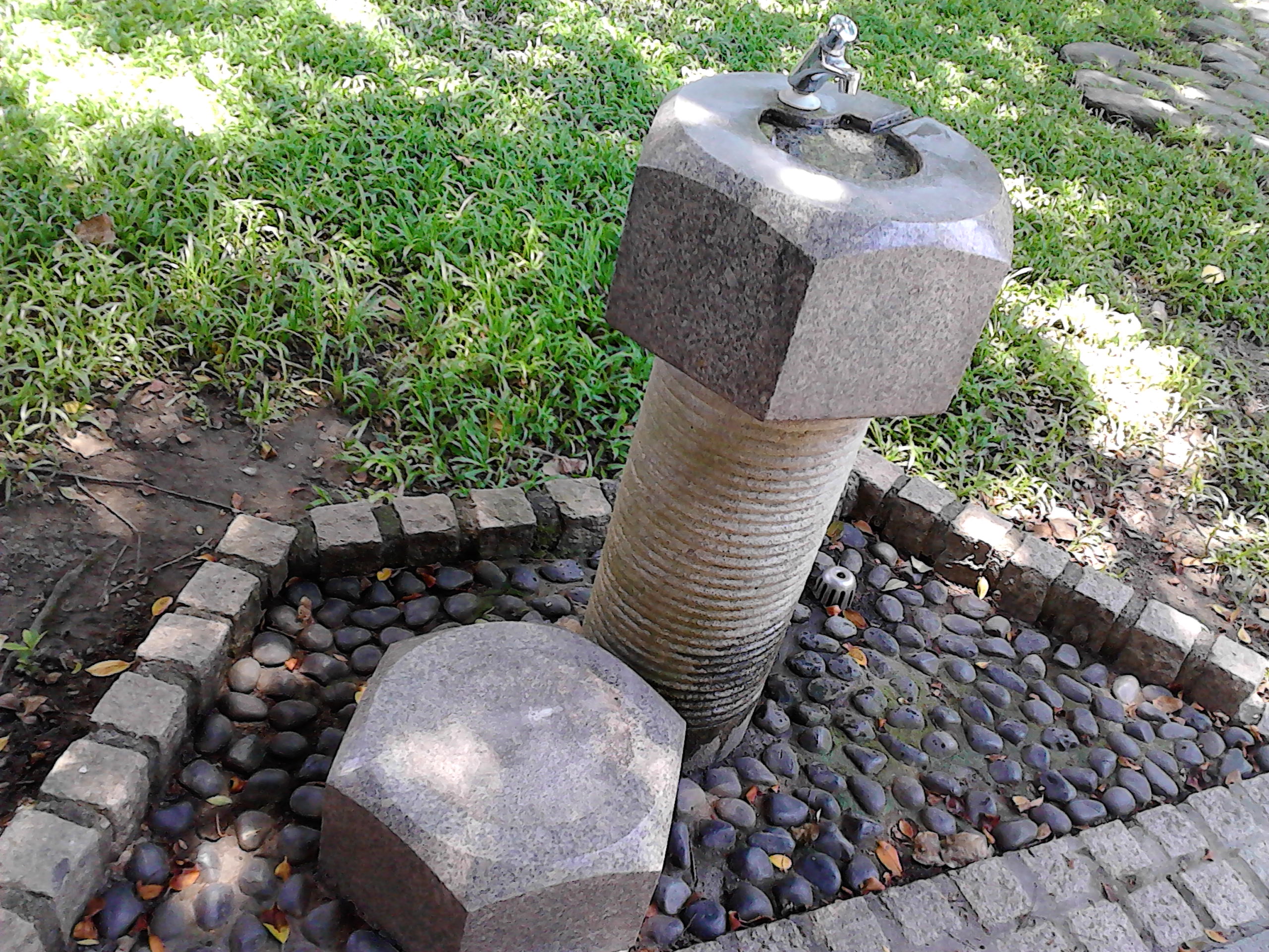 三千有找！TWM Amazing A4精省智慧機