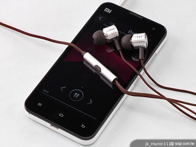 高貴不貴的小米活塞耳機 獨特收納設計不惱人