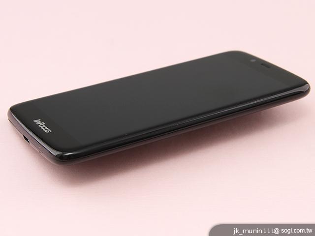 InFocus IN810平價級中高階智慧機 支援4G多頻段