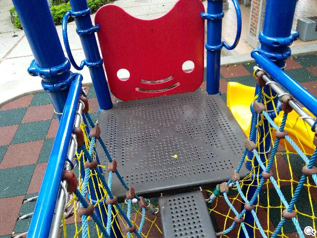 具大電量的平價6.1吋四核手機 InFocus IN610