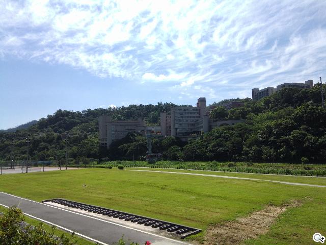 InFocus IN810平價級中高階智慧機 支援4G多頻段