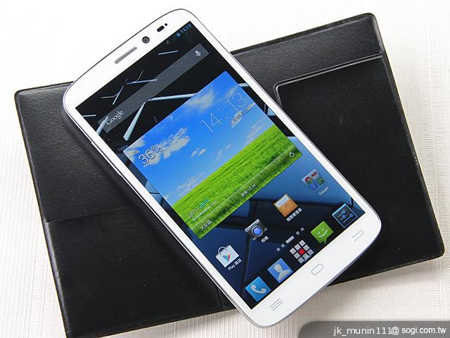 具大電量的平價6.1吋四核手機 InFocus IN610