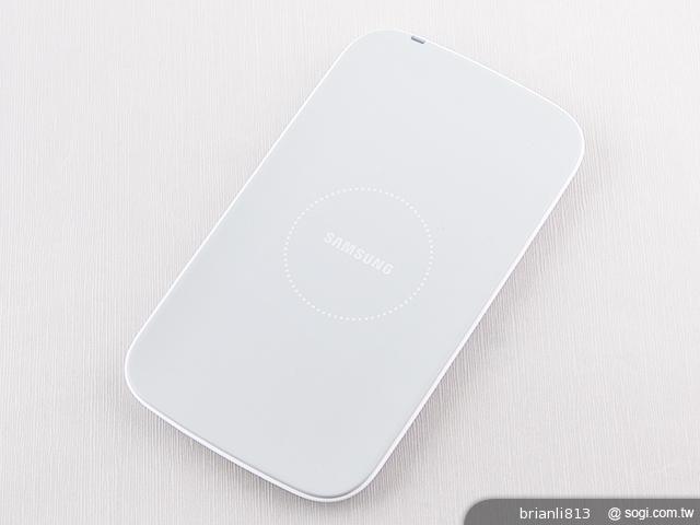 SAMSUNG GALAXY S4專用無線充電組 順手放隨手充
