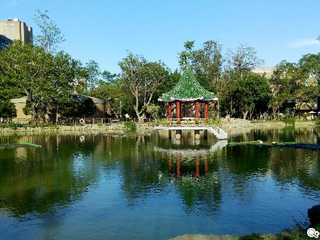 G-PLUS E6輕薄智慧機 配備MTK四核+2GB記憶體