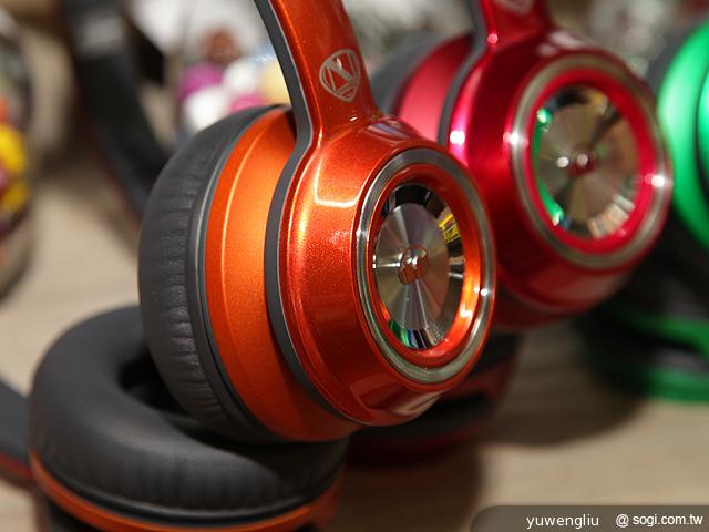 魔聲推出iSport Freedom首款防水藍牙頭戴耳機 魔聲推出iSport Freedom首款防水藍牙頭戴耳機