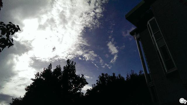 HTC One mini 旗艦功能 微縮迷你身型