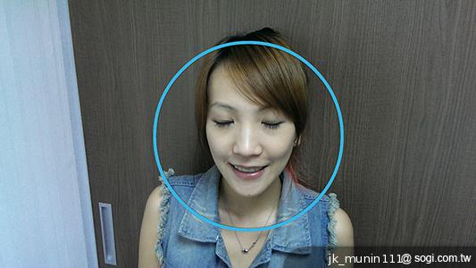 HTC One mini 旗艦功能 微縮迷你身型