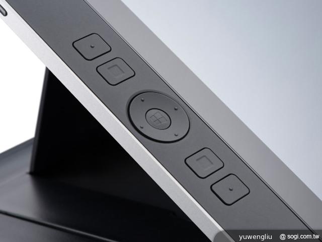 WACOM發表兩款Cintiq繪圖平板 最便宜4萬5 WACOM發表兩款Cintiq繪圖平板 最便宜4萬5