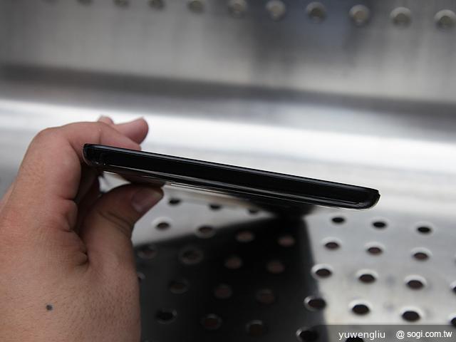 微星MSI Primo 76聯發科四核通話平板速測