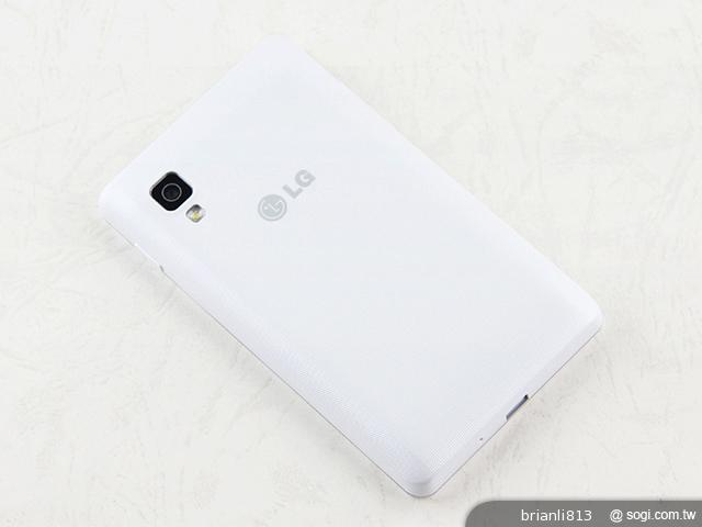 3.8吋小巧智慧機 LG Optimus L4 II E440