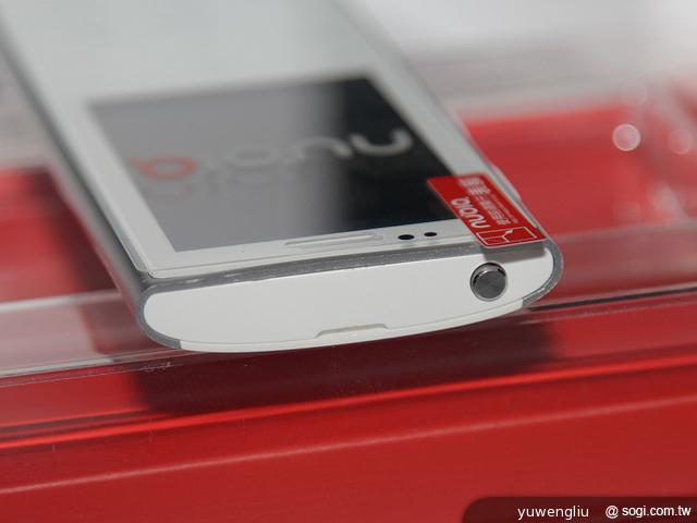 手機界單眼 努比亞nubia Z5、Z5mini平價登台