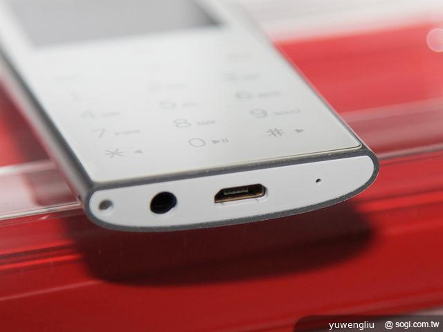 手機界單眼 努比亞nubia Z5、Z5mini平價登台