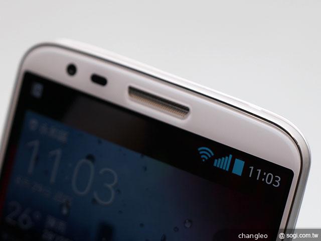 LG G2旗艦機登台體驗 9月底推預購、10月開賣