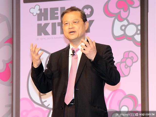 宏達電、長榮航合推Butterfly s Hello Kitty限量版