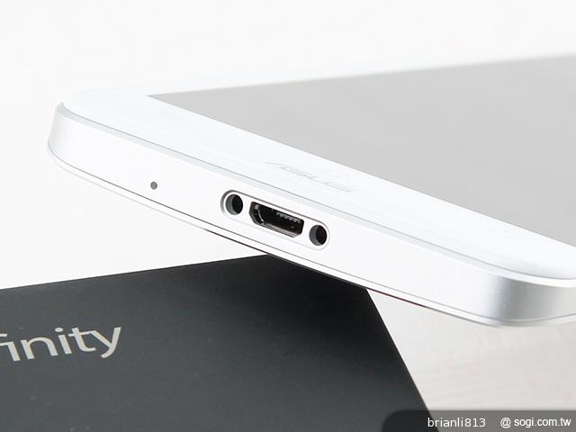 承襲、再進化 ASUS The New PadFone Infinity變形手機