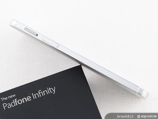 承襲、再進化 ASUS The New PadFone Infinity變形手機