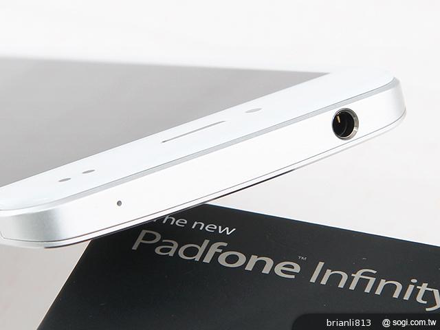 承襲、再進化 ASUS The New PadFone Infinity變形手機