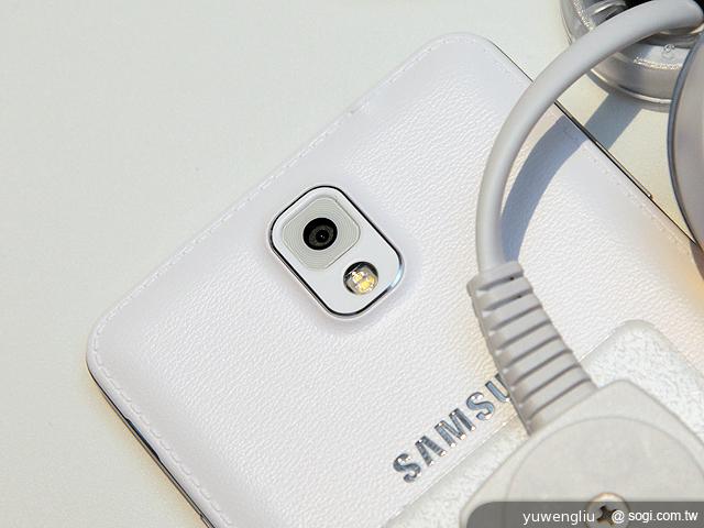 5.7吋+3GB RAM!SAMSUNG Note 3德國速測【IFA 2013】 5.7吋+3GB RAM!SAMSUNG Note 3德國速測【IFA 2013】
