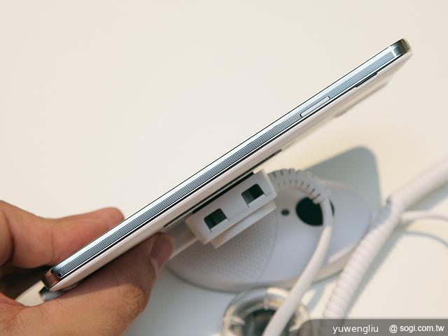 5.7吋+3GB RAM!SAMSUNG Note 3德國速測【IFA 2013】 5.7吋+3GB RAM!SAMSUNG Note 3德國速測【IFA 2013】