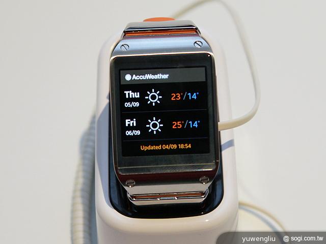 SAMSUNG GALAXY Gear智慧手錶動手玩【IFA 2013】