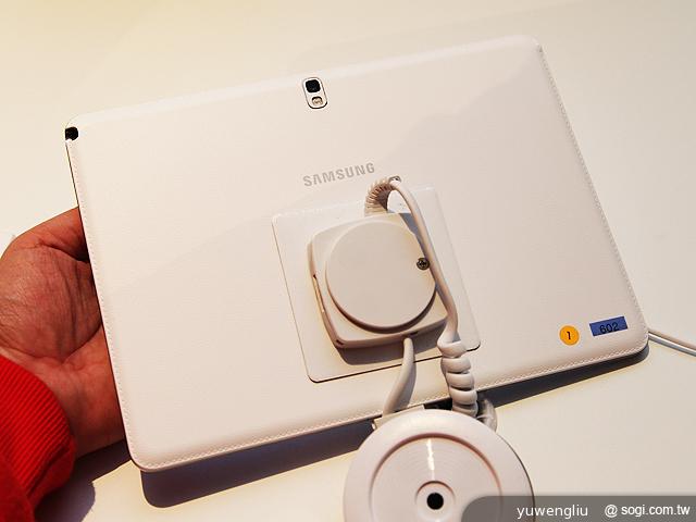 2014版SAMSUNG Note 10.1平板發表 更薄更強捍【IFA 2013】