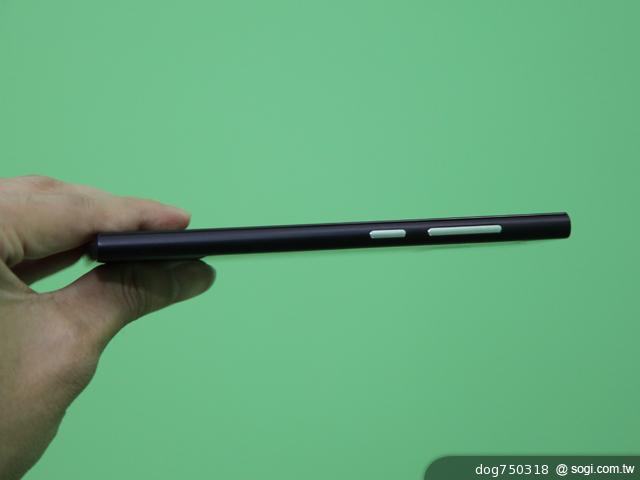 小米手機MI3發表 外型、Tegra 4跑分搶先看