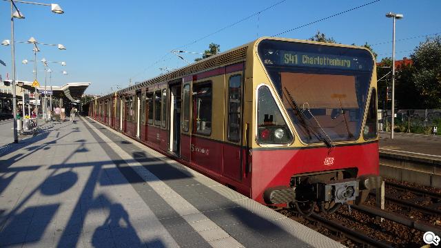 Sony DSC-QX10外掛鏡頭 德國實拍速測【IFA 2013】