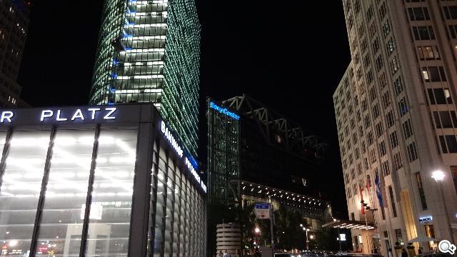 Sony DSC-QX10外掛鏡頭 德國實拍速測【IFA 2013】