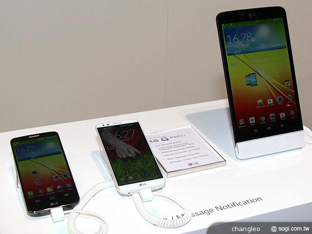 柏林電子展 樂金力推旗艦手機LG G2【IFA 2013】