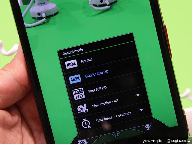 可4K錄影 Acer Liquid S2六吋機動手玩【IFA 2013】