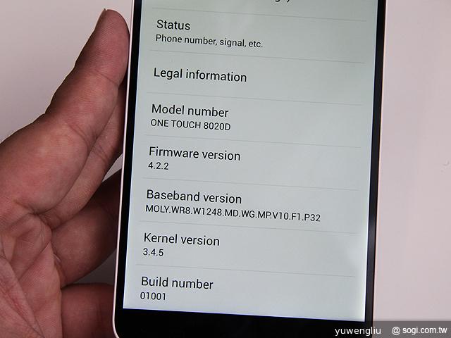 Alcatel Hero、Evo 8HD等5款OneTouch新機動手玩【IFA 2013】