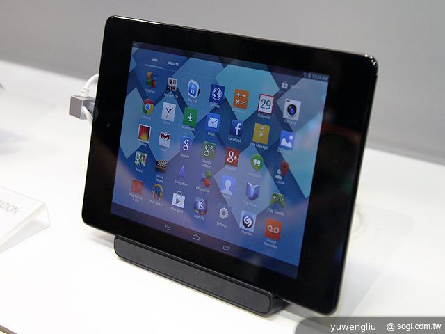 Alcatel Hero、Evo 8HD等5款OneTouch新機動手玩【IFA 2013】